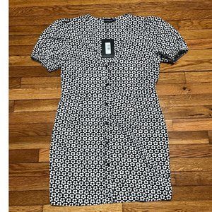 Pretty Little Thing Dress Women's Size 12 Short Sleeve Button Front Flor…